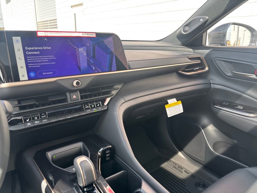 New 2026 Toyota Crown Signia Limited image 16