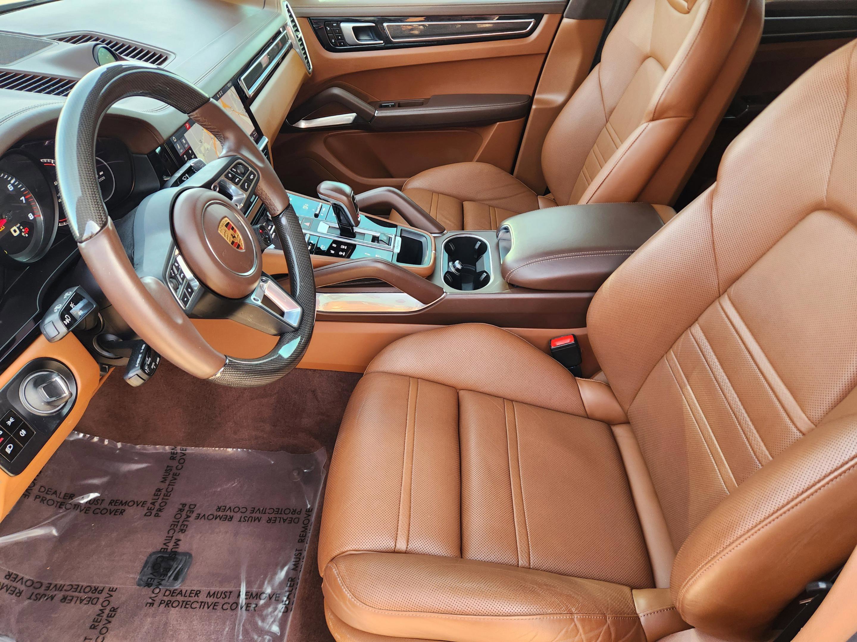 Used 2019 Porsche Cayenne Turbo image 12