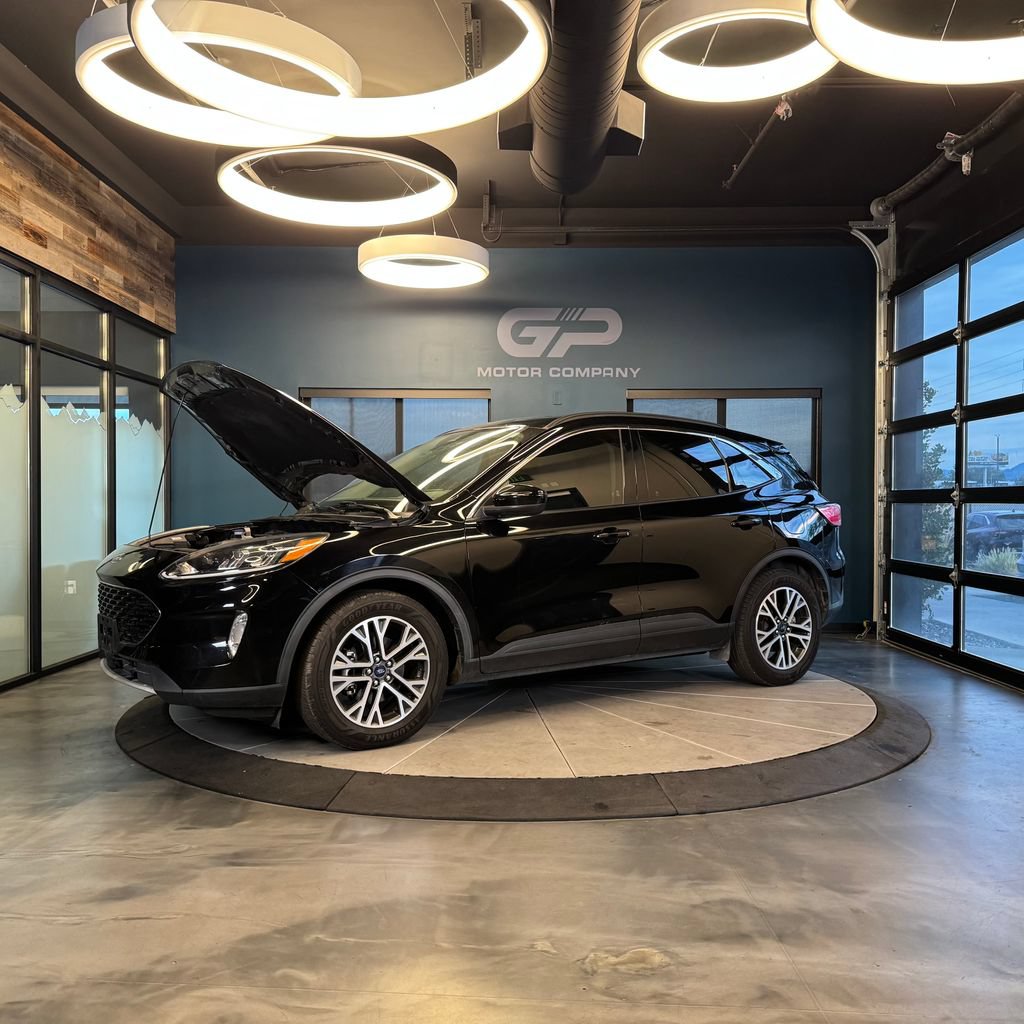 Used 2020 Ford Escape SEL FWD image 24