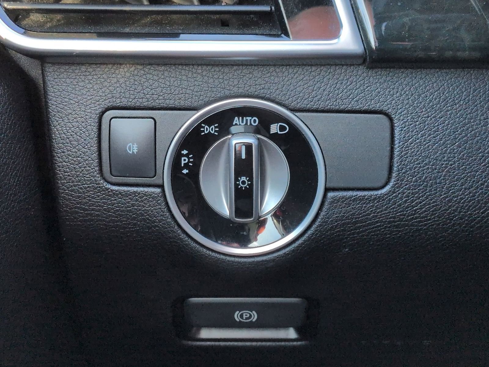 Used 2018 Mercedes-Benz GLE 350 image 25