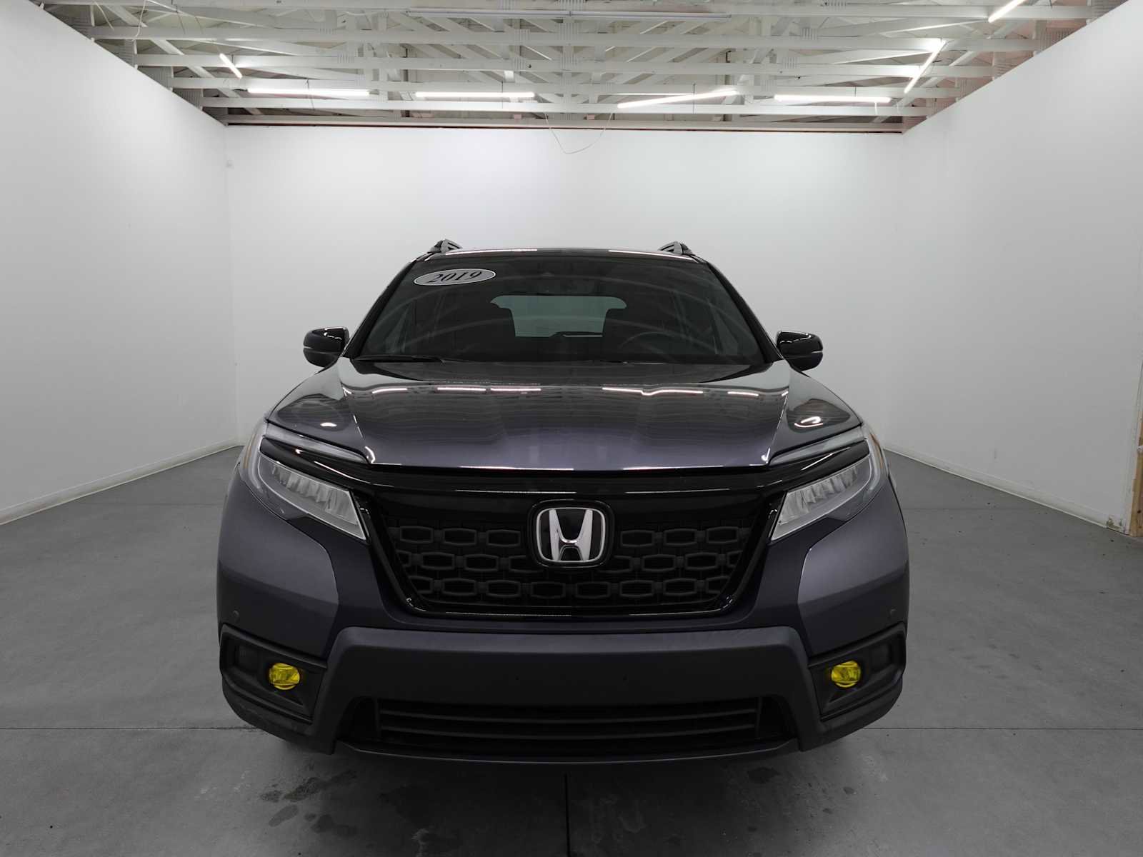 Used 2019 Honda Passport Touring image 2
