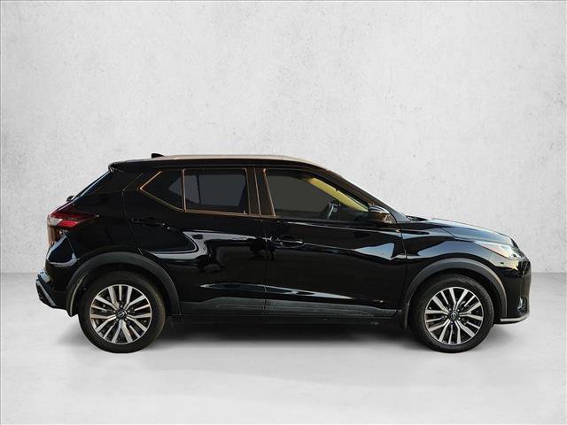 Used 2023 Nissan Kicks SV FWD video 4