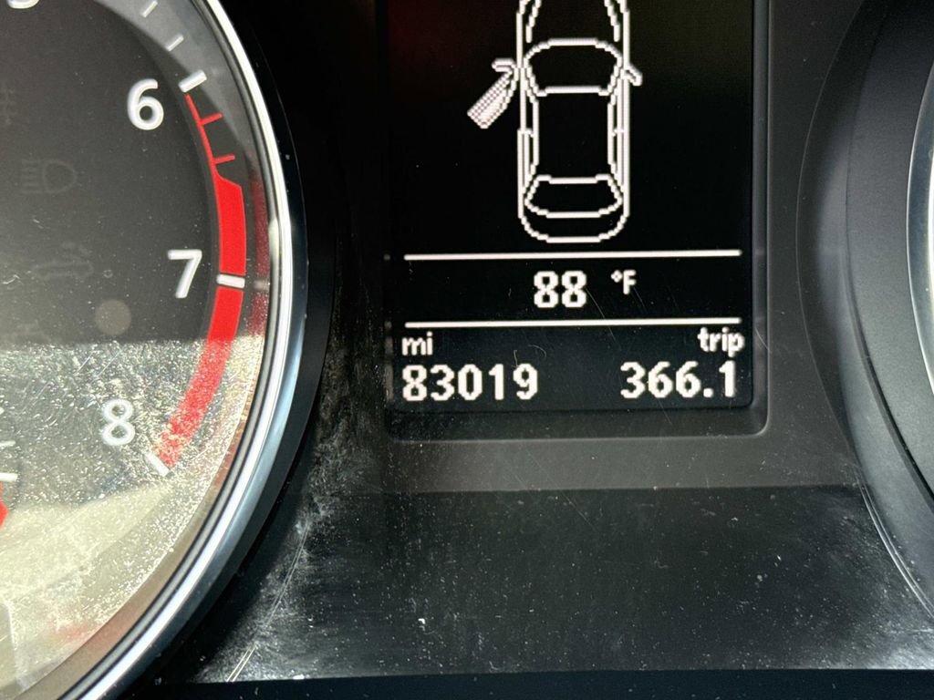 Used 2018 Volkswagen Passat 2.0T R-Line w/ R-Line Lighting Package FWD image 40