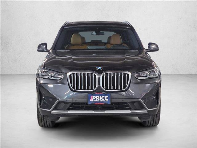 Used 2024 BMW X3 sDrive30i w/ Premium Package RWD image 2