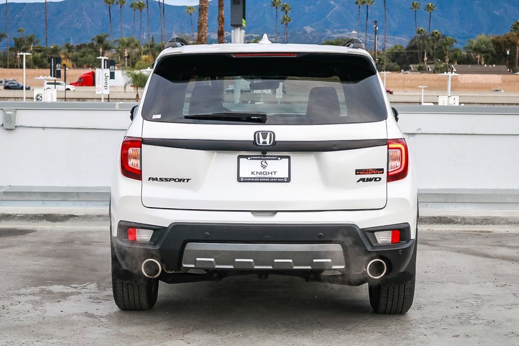 Used 2023 Honda Passport TrailSport image 8