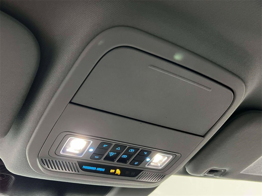 Used 2022 Ford Explorer XLT w/ Equipment Group 202A image 35