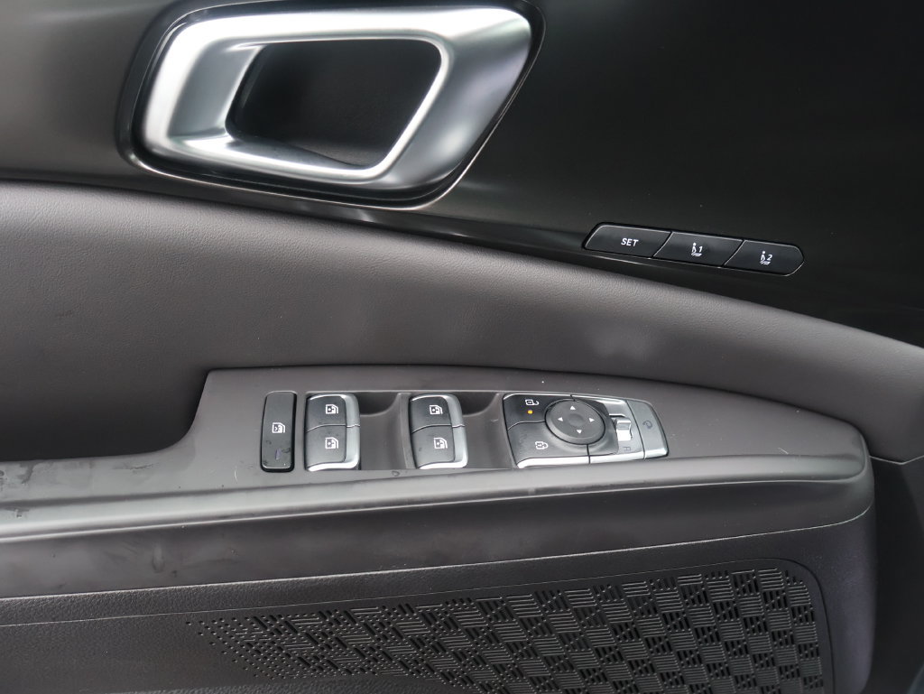 New 2027 Kia Carnival SX w/ Dark Edition Package FWD image 17