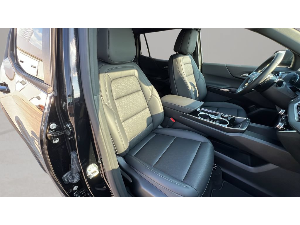 New 2027 Chevrolet Equinox LT w/ Convenience Package II AWD/4WD image 32