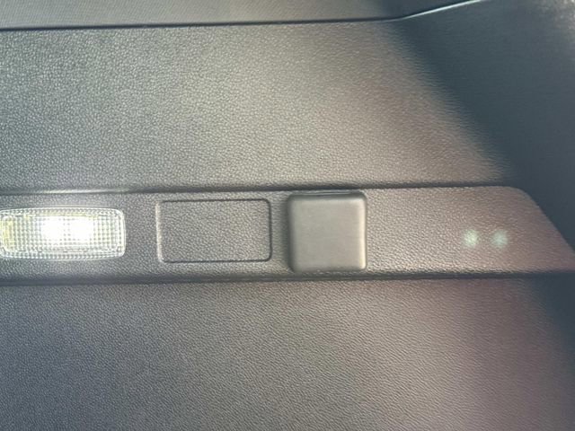 Used 2026 Chevrolet Equinox LT FWD image 22