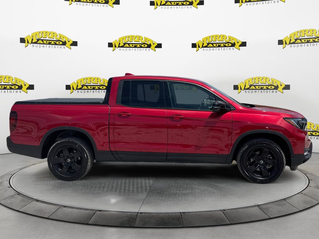Used 2025 Honda Ridgeline Black Edition image 6