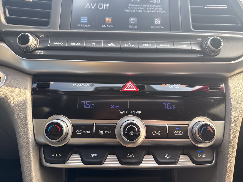 Used 2020 Hyundai Elantra Value Edition w/ Cargo Package (C1) FWD image 30