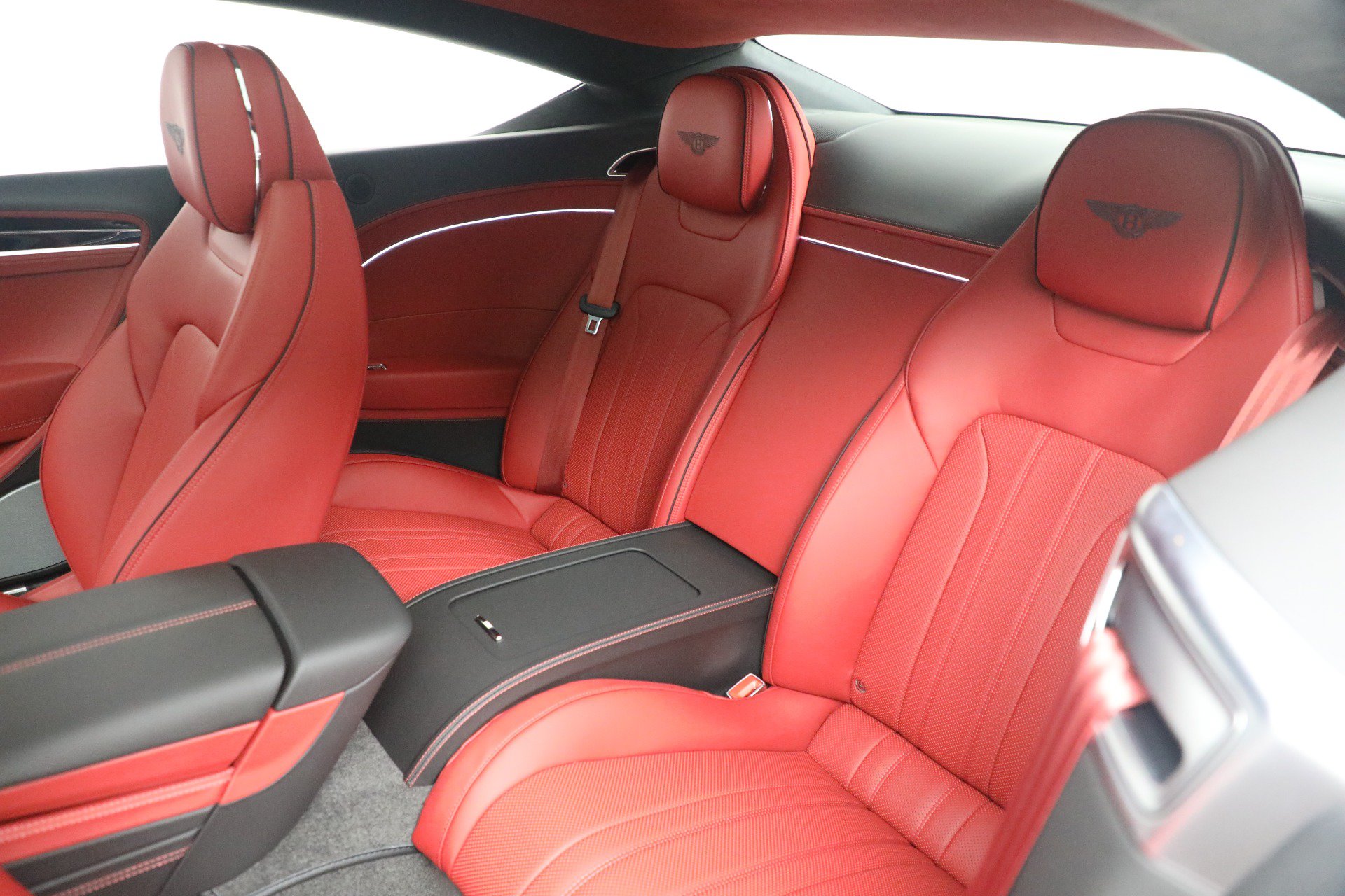 Certified 2023 Bentley Continental GT Mulliner AWD/4WD image 23