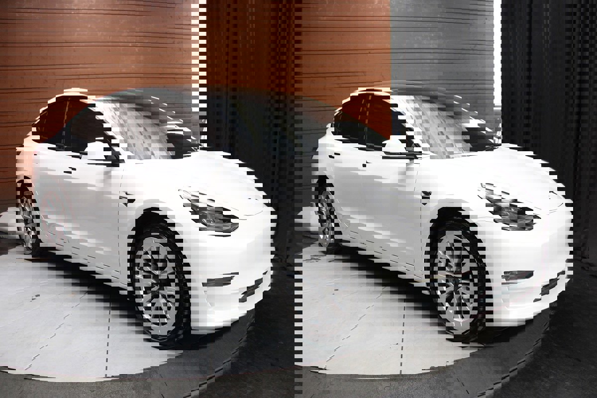 Used 2023 Tesla Model 3 Long Range image 9