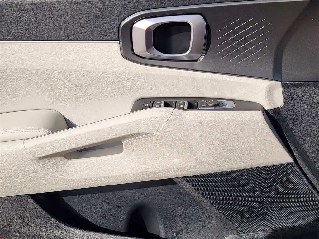 New 2026 Kia Sorento S w/ S Panoramic Sunroof Package image 16