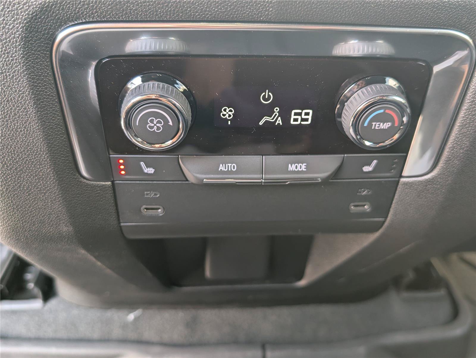 New 2026 Chevrolet Tahoe LT w/ Comfort Package RWD image 28