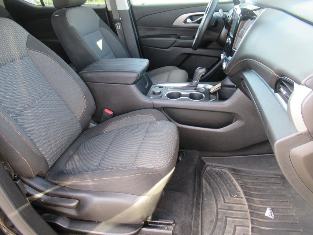 Used 2019 Chevrolet Traverse LS image 9
