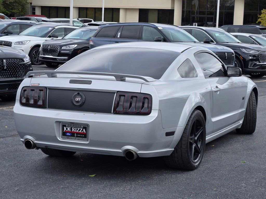 Used 2006 Ford Mustang GT Premium image 9