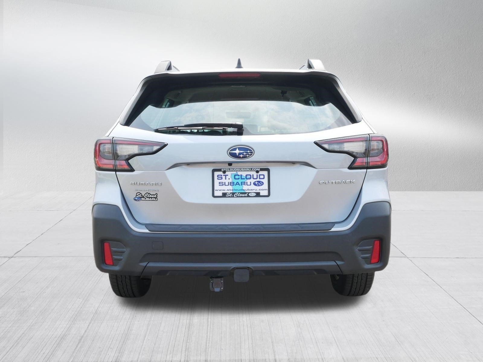 Used 2022 Subaru Outback AWD/4WD image 6