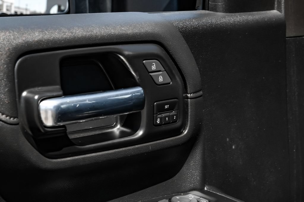 Used 2022 GMC Sierra 2500 Denali AWD/4WD image 39