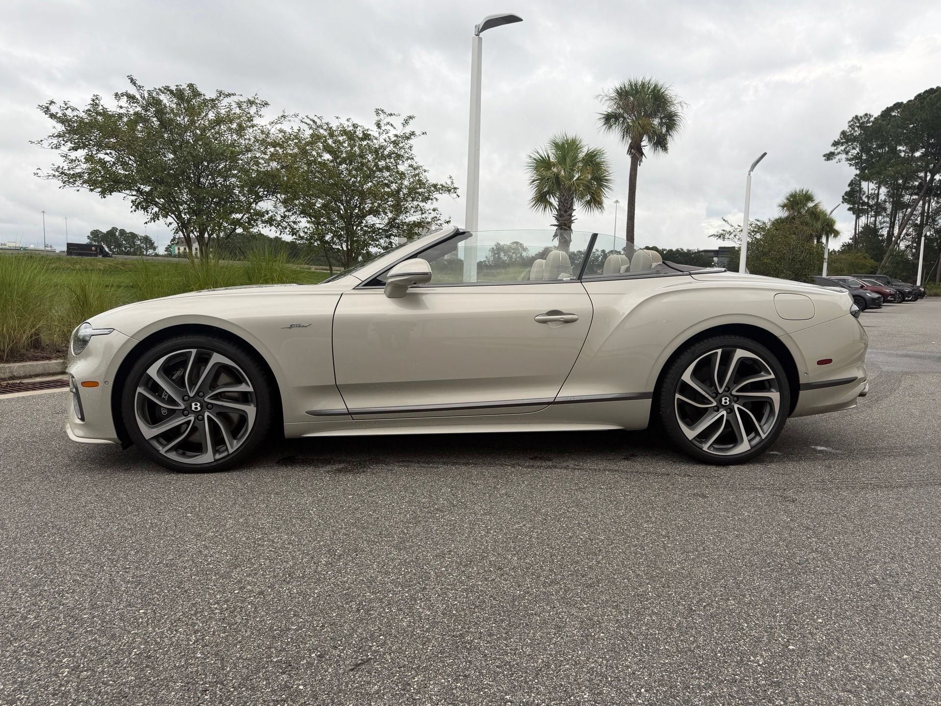 Certified 2025 Bentley Continental GT Speed AWD/4WD image 7