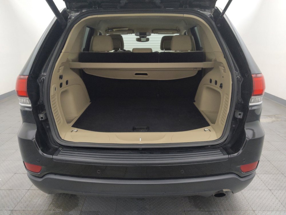 Used 2022 Jeep Grand Cherokee Laredo E w/ Security & Convenience Group AWD/4WD image 29