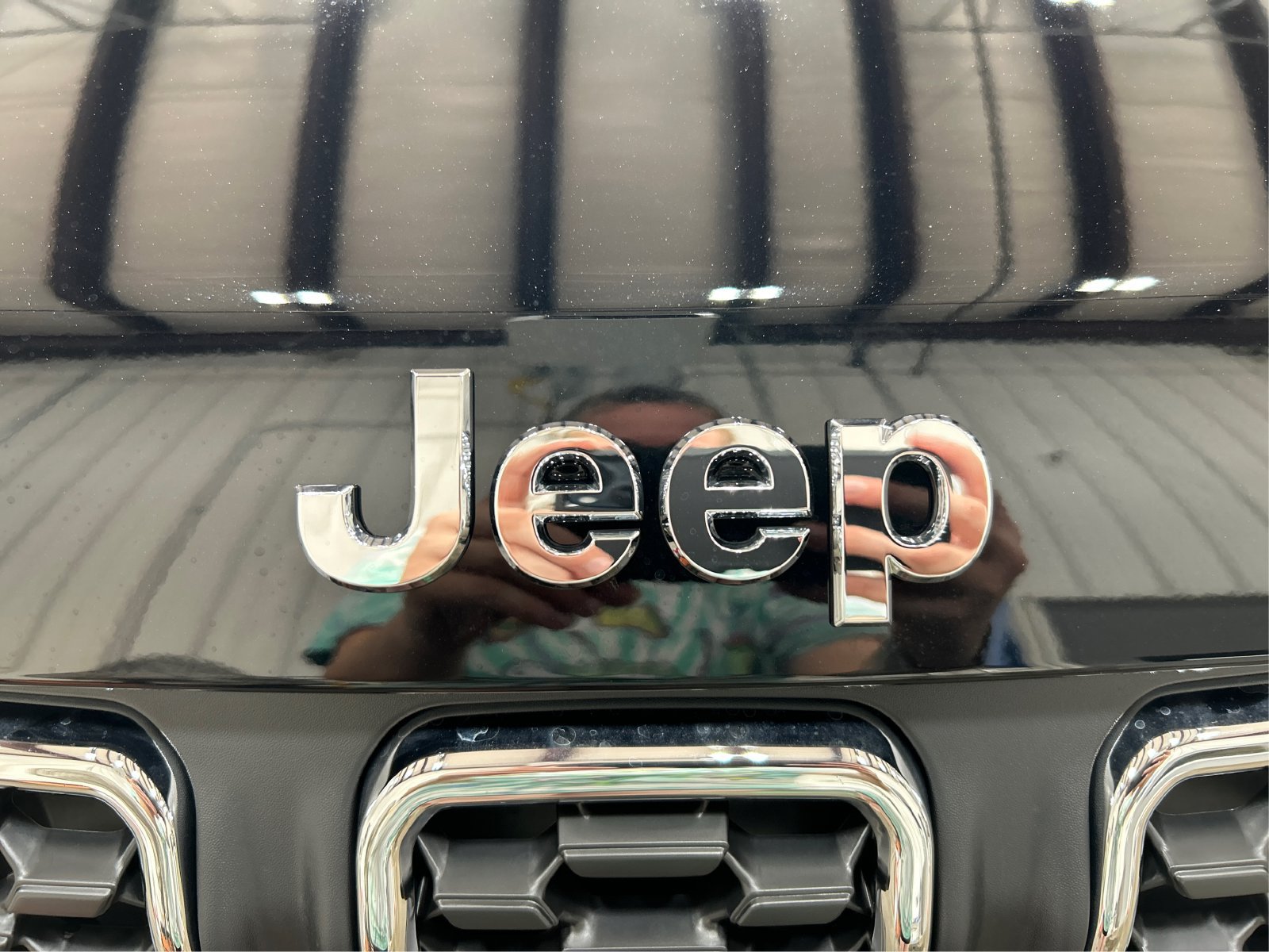 New 2026 Jeep Compass Latitude AWD/4WD image 24