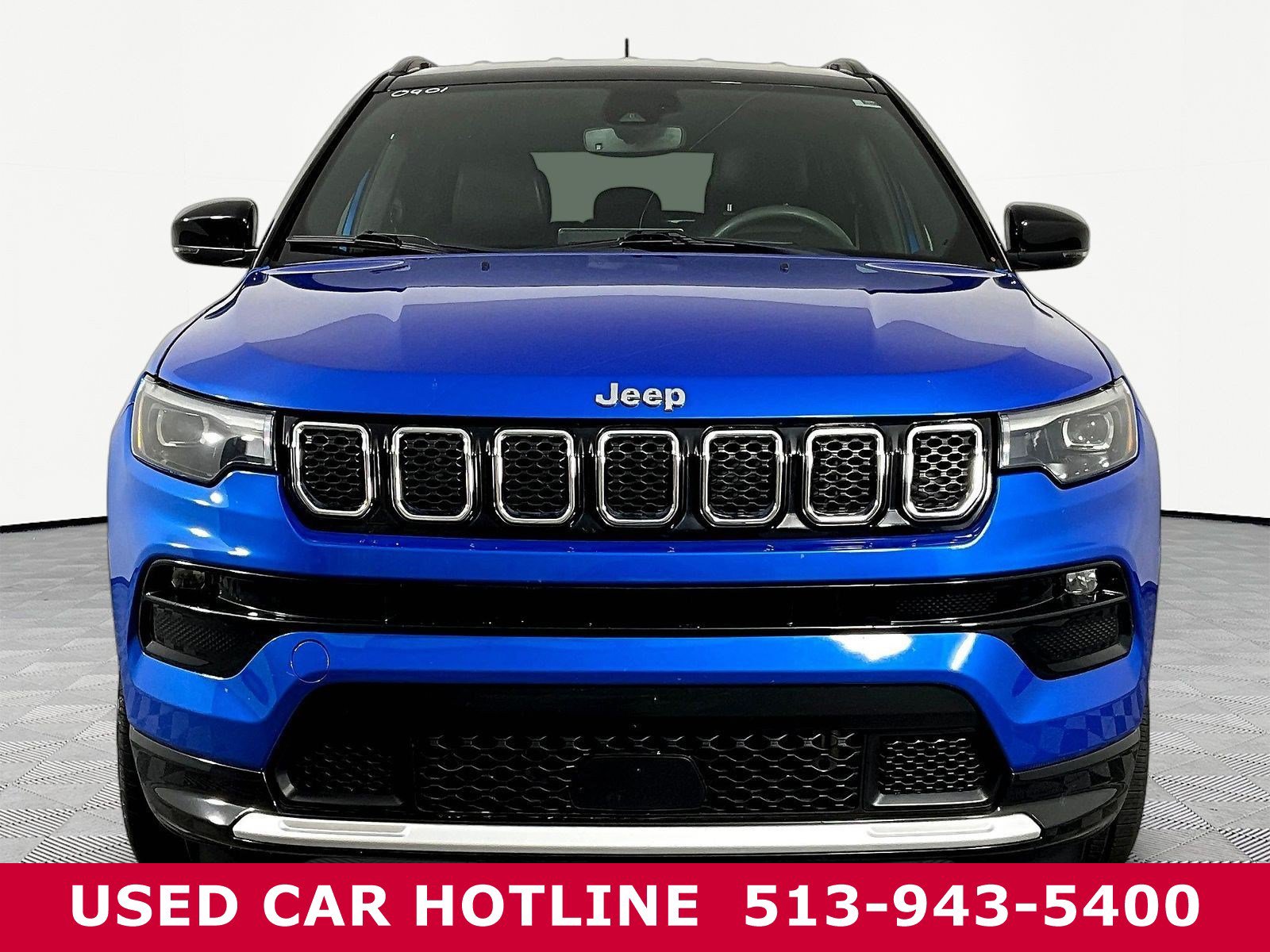 Used 2023 Jeep Compass Limited w/ Elite Group AWD/4WD image 2