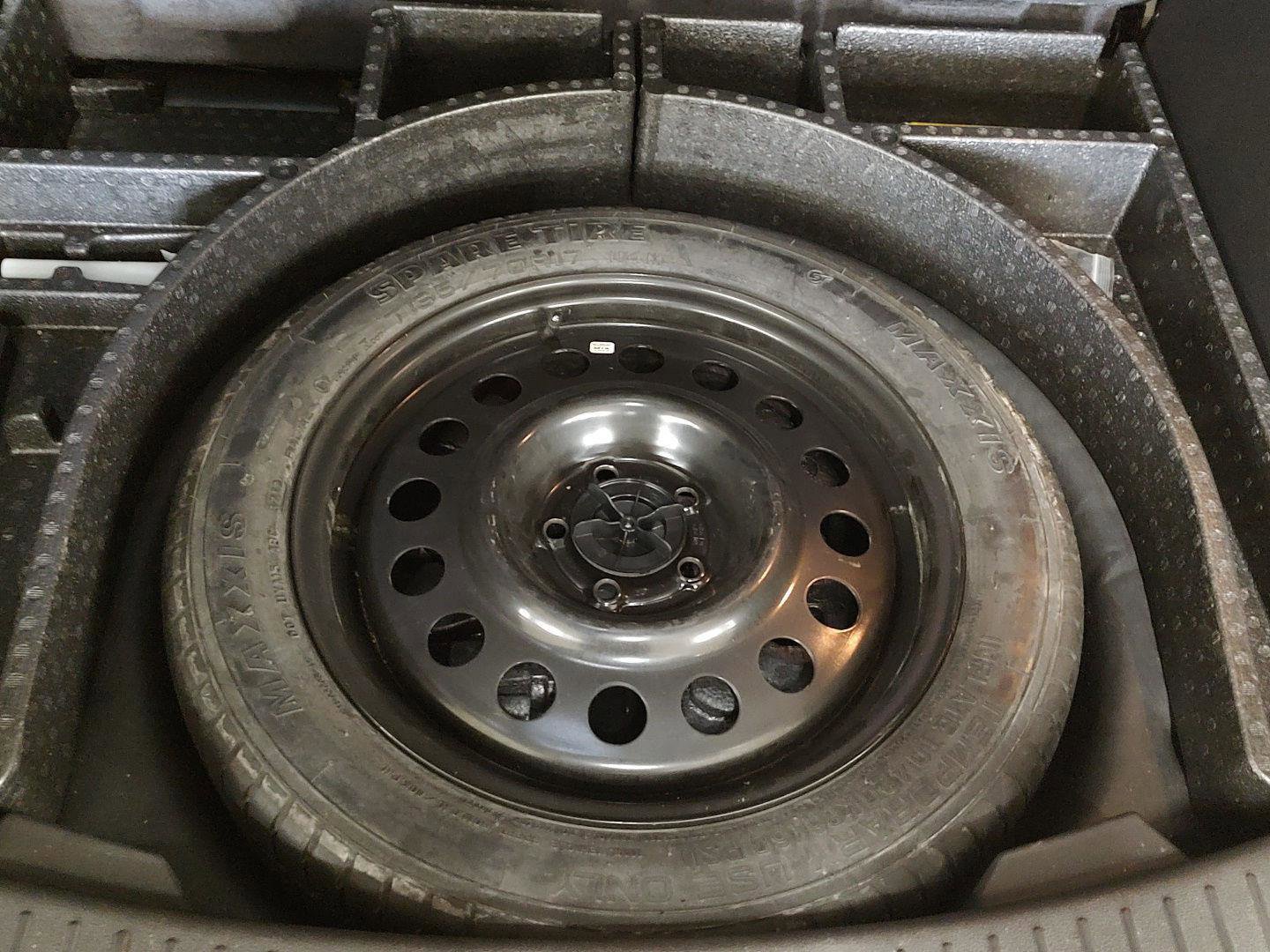 Used 2013 Ford Escape SEL image 22