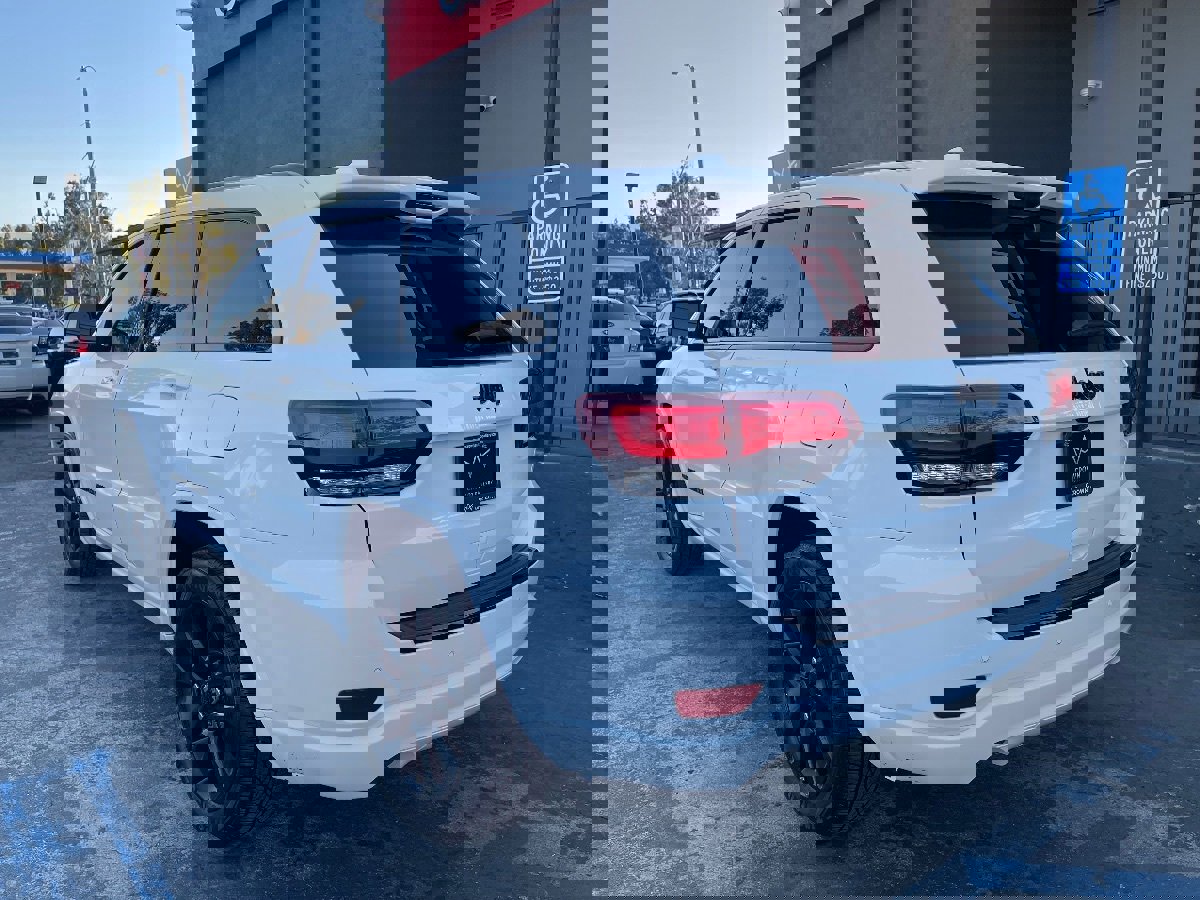 Used 2018 Jeep Grand Cherokee Altitude image 6