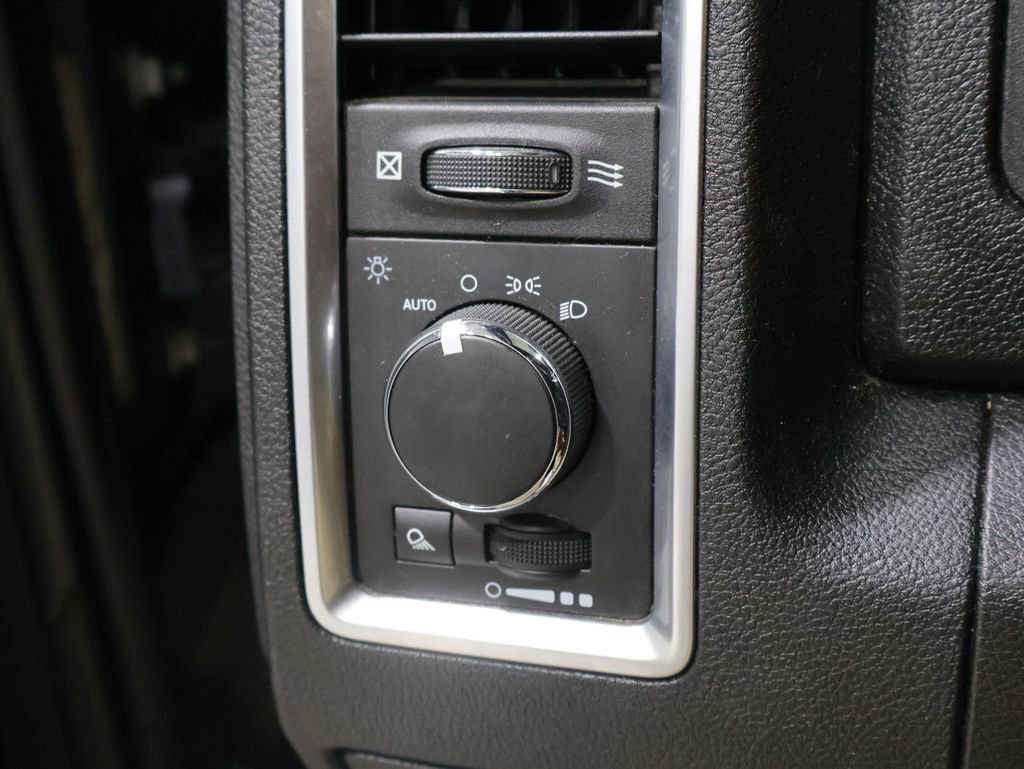 Certified 2021 RAM 1500 Classic Warlock image 34