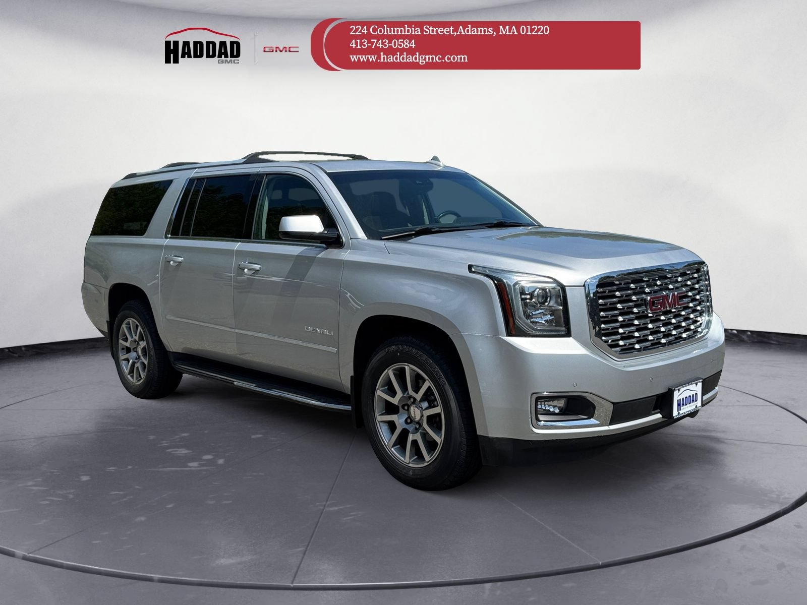 Used 2020 GMC Yukon XL Denali AWD/4WD image 3