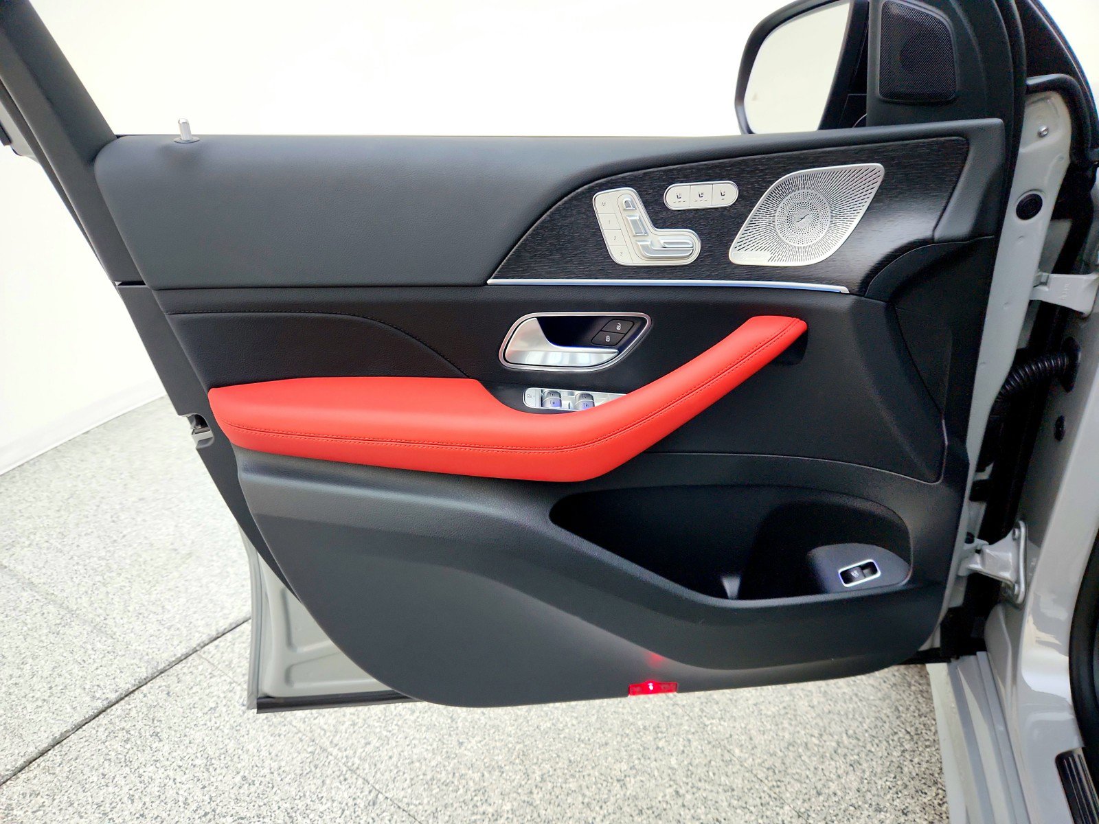 Certified 2026 Mercedes-Benz GLE 450 4MATIC Coupe image 21