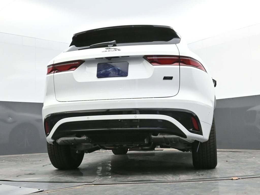 New 2026 Jaguar F-PACE R-Dynamic S image 40