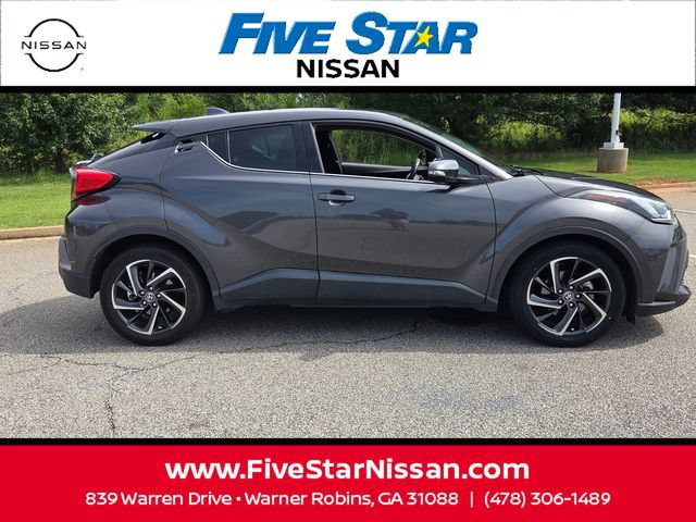 Used 2021 Toyota C-HR Limited FWD image 13