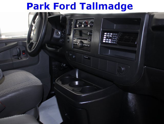 Used 2014 Chevrolet Express 1500 image 21