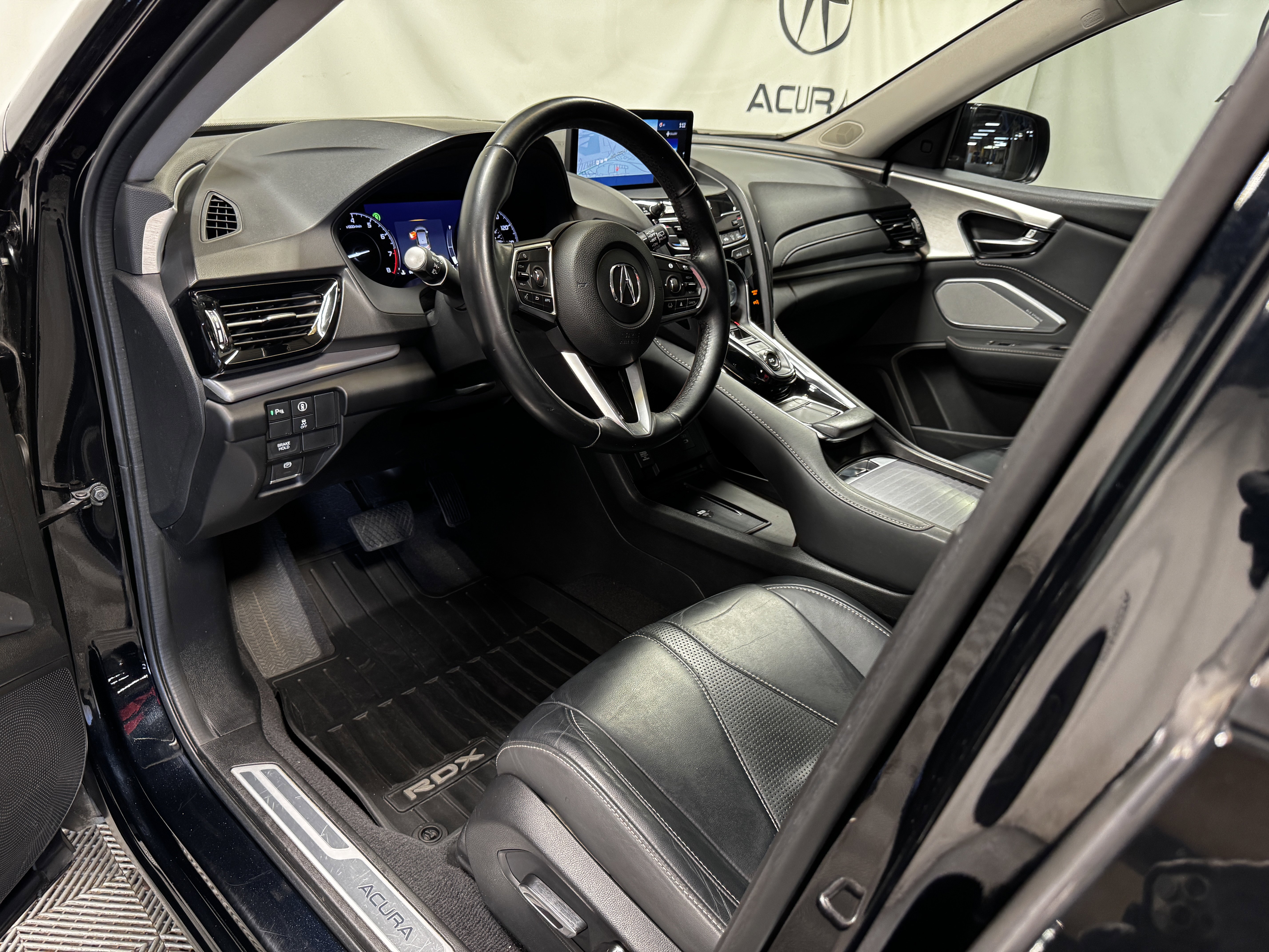 Certified 2022 Acura RDX FWD w/ Technology Package image 10