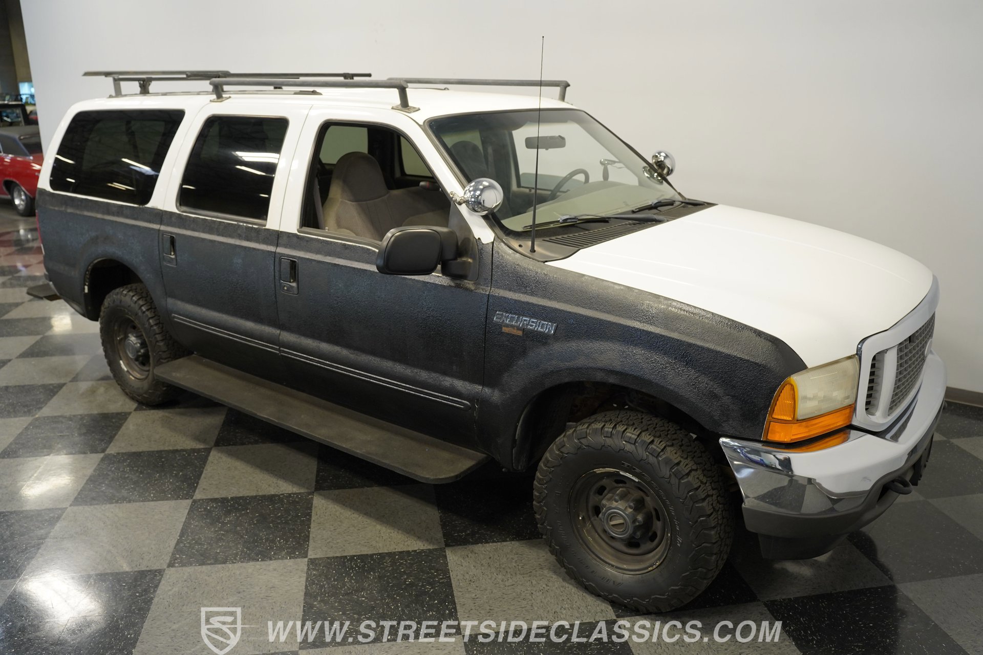Used 2000 Ford Excursion XLT image 33