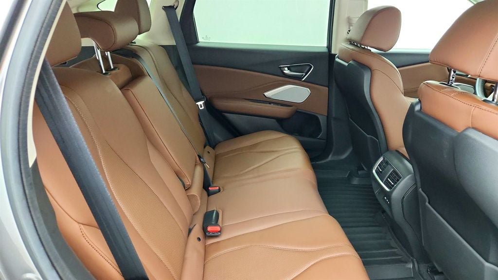 Used 2023 Acura RDX w/ Technology Package FWD image 23
