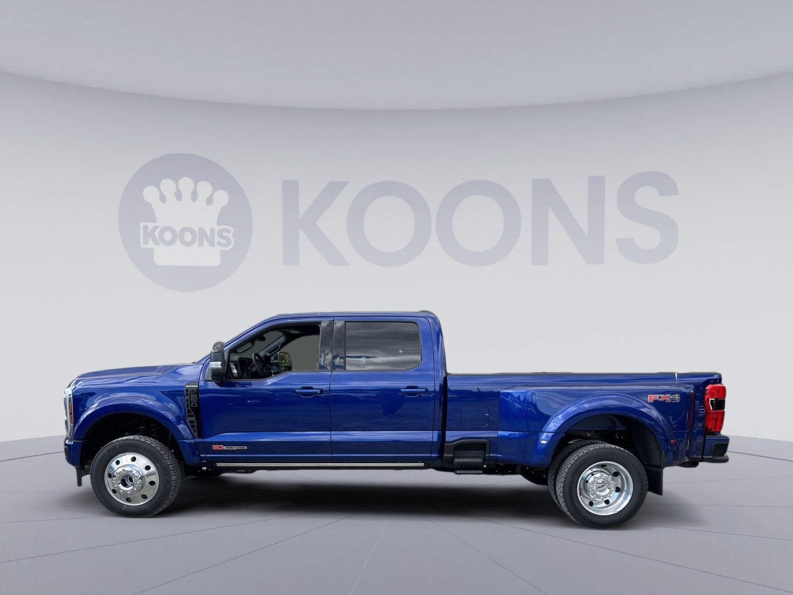 New 2026 Ford F450 Platinum w/ FX4 Off-Road Package image 2