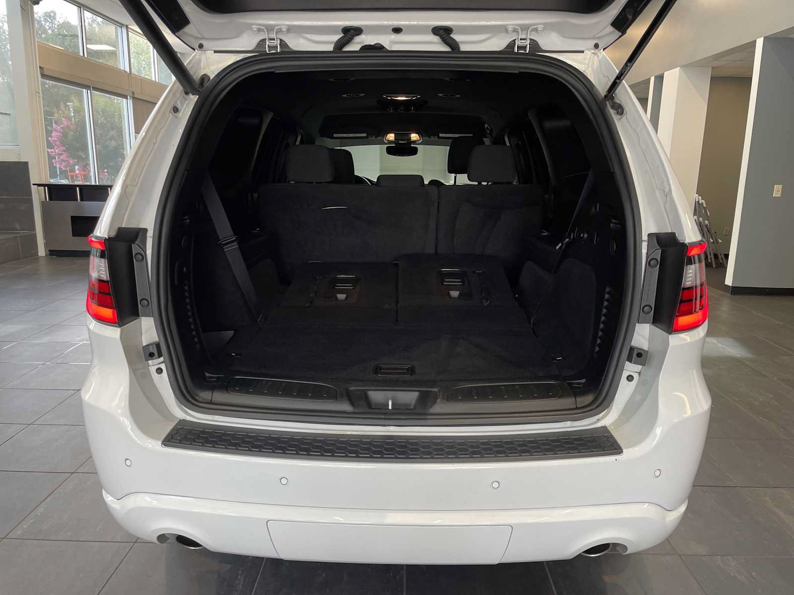 Used 2025 Dodge Durango GT RWD image 36
