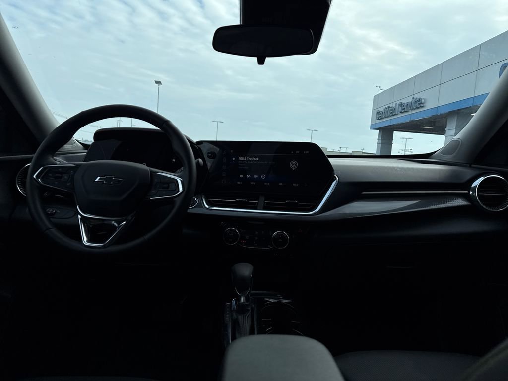 Used 2024 Chevrolet Trax ACTIV image 15