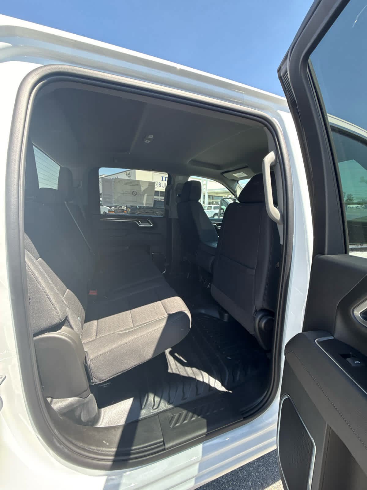 New 2026 GMC Sierra 3500 SLE w/ SLE Convenience Package AWD/4WD image 47