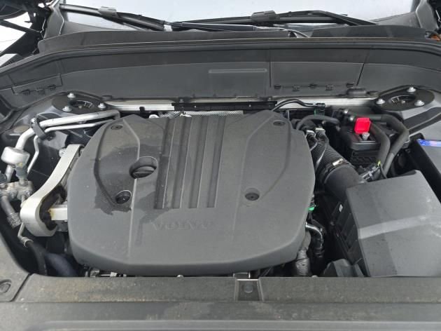 Used 2025 Volvo XC90 B5 Plus AWD/4WD image 19