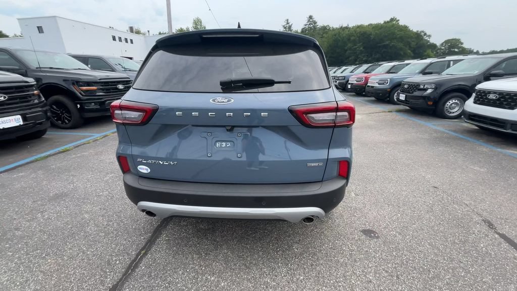 Certified 2025 Ford Escape Platinum w/ Premium Technology Package AWD/4WD image 18