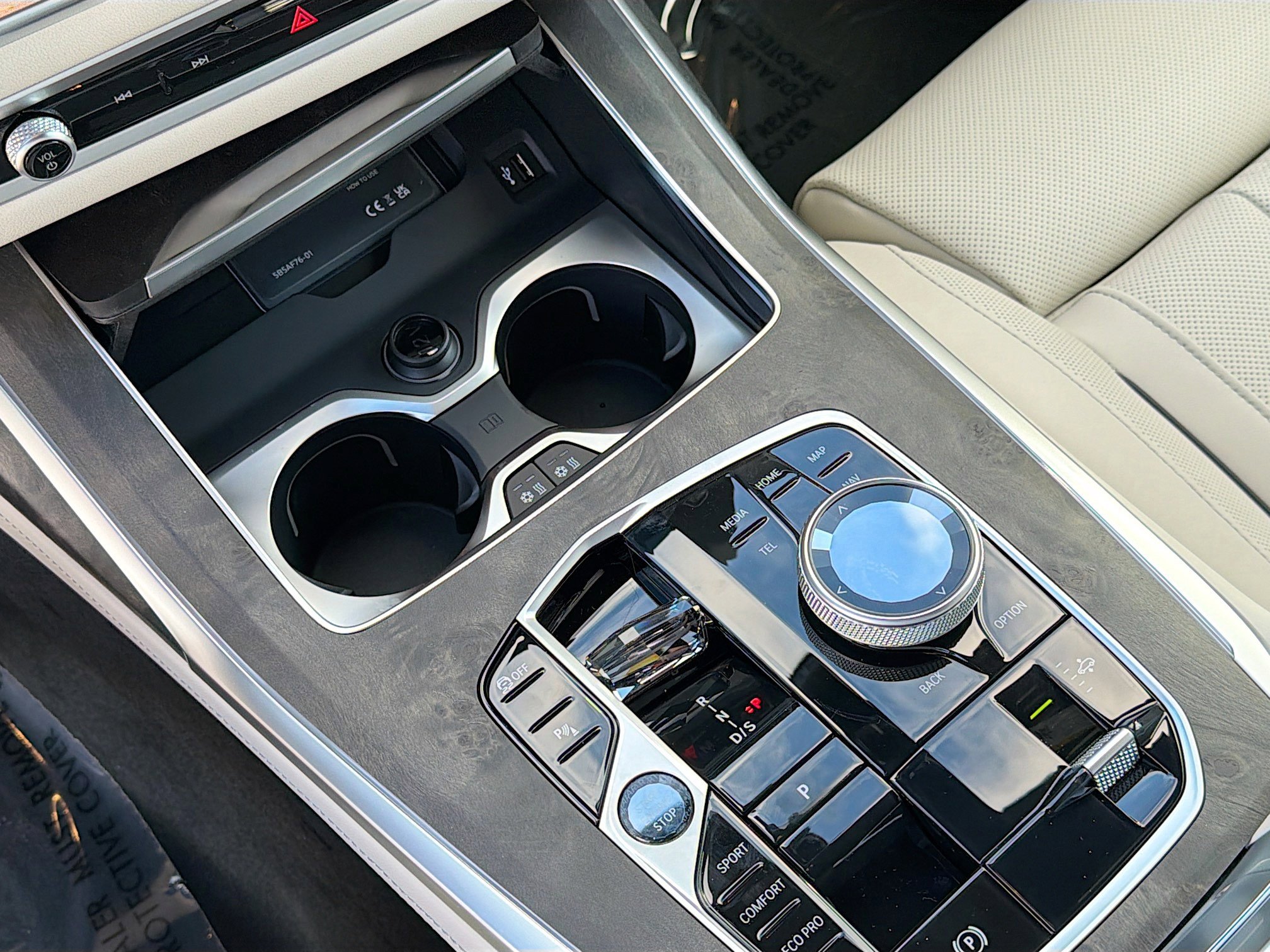 New 2026 BMW X7 M60i image 30