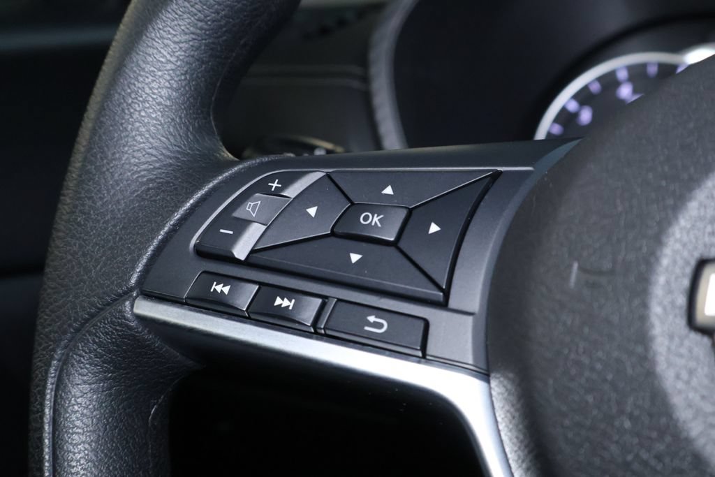 Used 2025 Nissan Sentra SV FWD image 20