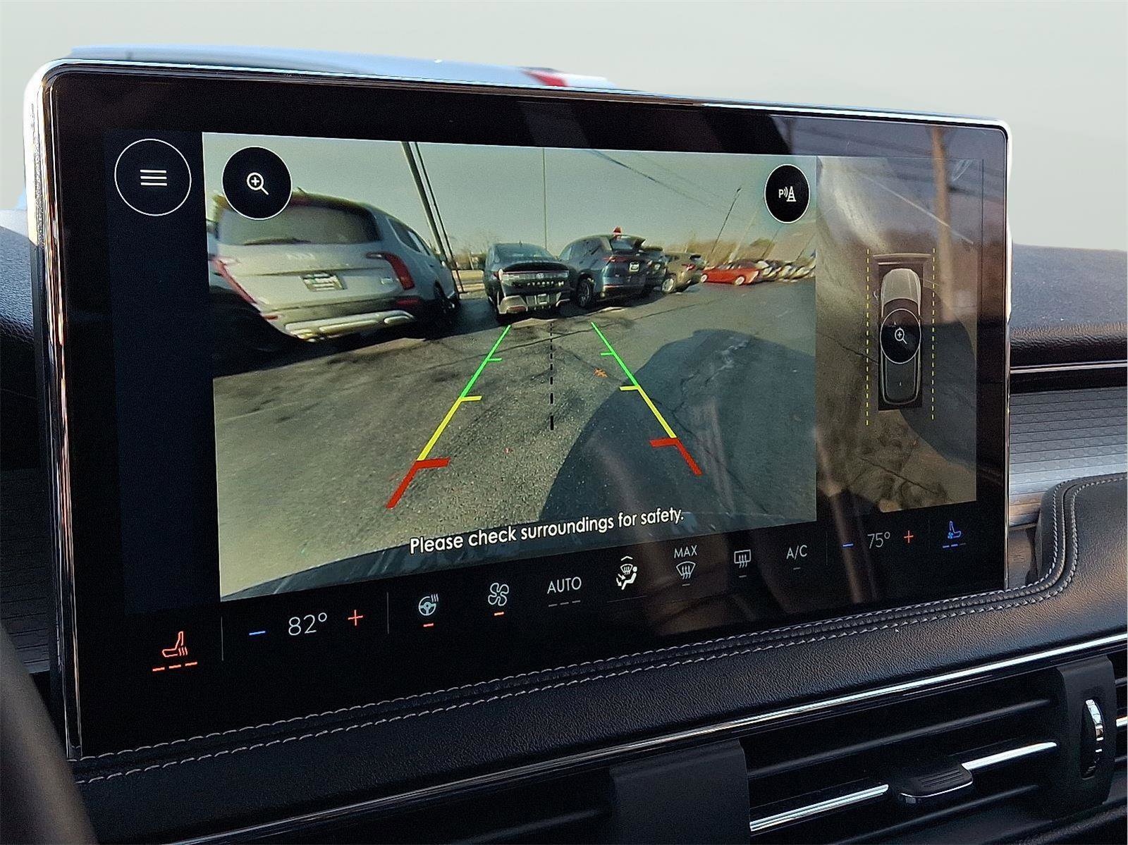 Used 2024 Lincoln Corsair AWD w/ Equipment Group 101A image 19