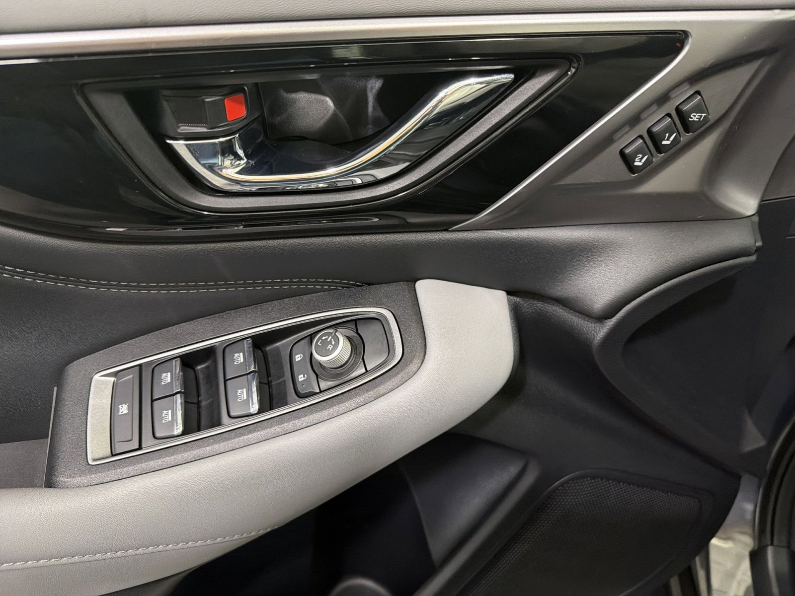 Used 2023 Subaru Outback Limited image 37