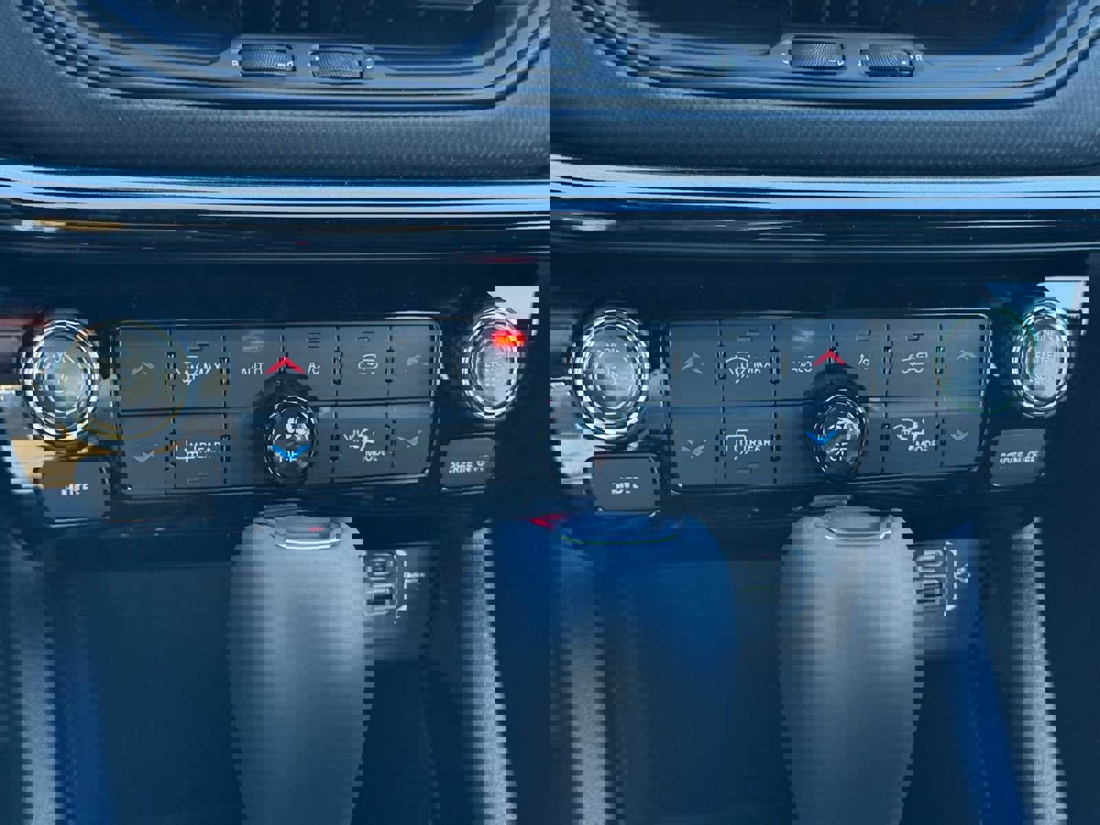 New 2026 Jeep Compass Limited image 12