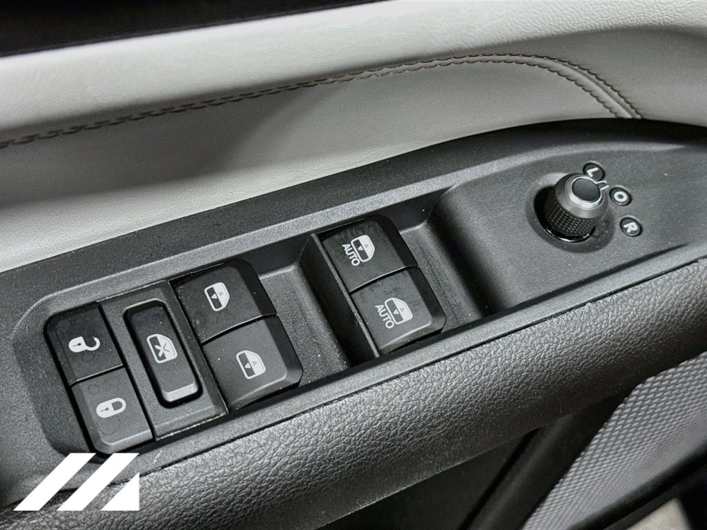 Used 2025 Jeep Compass Limited AWD/4WD image 18